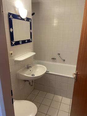 Foto - 1-Zimmerwohnung leerstehend und renoviert - frei von Provision