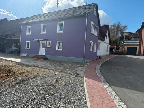 Foto - Renoviertes Wohnhaus - 750,00&nbsp;EUR Kaltmiete, ca.&nbsp; 92,00&nbsp;m&sup2;