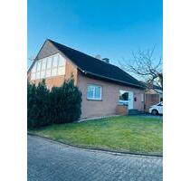 Großes Einfamilienhaus mit Garten nahe Münster! - Everswinkel