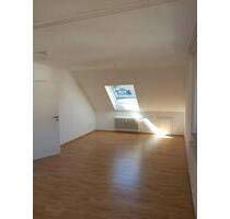Schöne helle 1 Zimmer Wohnung - 450,00&nbsp;EUR Kaltmiete, ca.&nbsp; 50,00&nbsp;m&sup2; in Bad Salzuflen (PLZ: 32105)