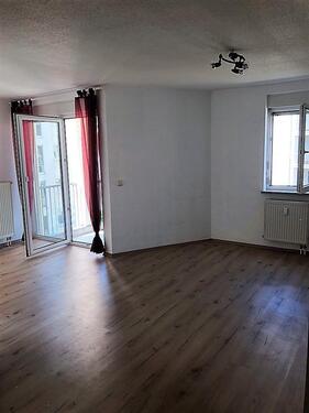 Foto - Helle und ruhige EZ-Wohnung mit Balkon