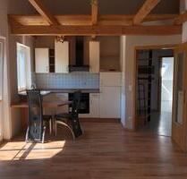 2-Zimmer-Mansardenwohnung|55m2|EBK|Stellplatz|94522 Wallersdorf