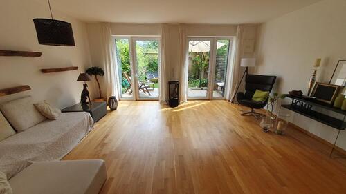 Foto - Haus Toplage teilmöbliert befristet zu vermieten