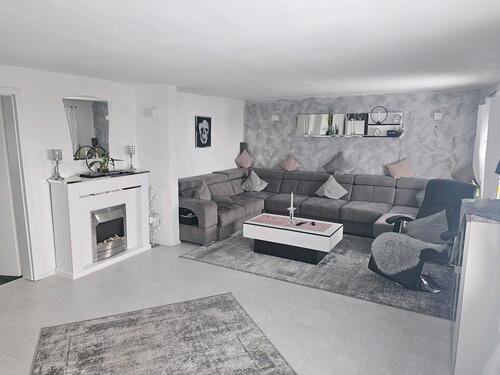 Foto - Kernsaniertes Raumwunder in Calden-Meimbressen !!!