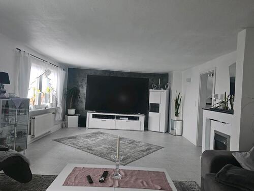 Foto - 9 Zimmer Einfamilienhaus zum Kaufen in Calden