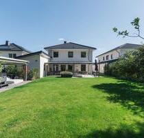 Von Privat: Luxuriöses, freistehendes Einfamilienhaus - Andernach