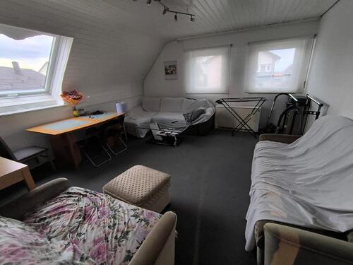 Foto - 3 Zimmer Dachgeschoss-Wohnung - 1.000,00&nbsp;EUR Kaltmiete, ca.&nbsp; 65,00&nbsp;m&sup2;