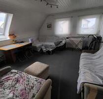 3 Zimmer Dachgeschoss-Wohnung - 1.000,00 EUR Kaltmiete, ca. 65,00 m² in Böblingen (PLZ: 71032) 3 Zimmer Dachgeschoss-Wohnung - 1.000,00 EUR Kaltmiete, ca. 65,00 m² in Böblingen (PLZ: 71032)