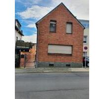 Einfamilienhaus mit 4 Zimmern und Garten in Hürth