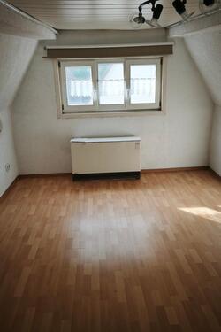 Foto - Verkaufe Wohnung in einem 2 Parteien Haus in 97896 Freudenberg