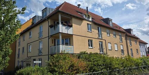 Foto - 3-Raumwohnung 83,2 qm 1.OG Balkon + TG-Platz frei, bezugsfähig