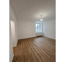 Kernsanierte 2-Zimmer-Wohnung in Arnsberg-Neheim – zentrale Innen Kernsanierte 2-Zimmer-Wohnung in Arnsberg-Neheim – zentrale Innen