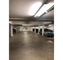 Tiefgaragenstellplatz zu vermieten - Hamburg Uhlenhorst