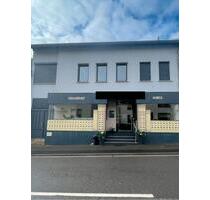 Geschäftshaus mit Pizzeria und Wohnbereich in Hülzweiler - Schwalbach