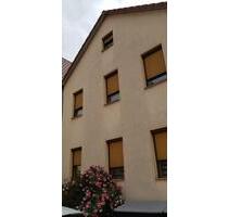 Haus in Stuttgart Wangen mit kl. GartenHof und Doppelgarage zu v