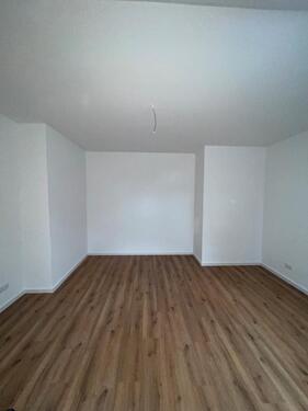 Foto - 2 Zimmer Dachgeschoßwohnung zur Miete in Ransbach-Baumbach