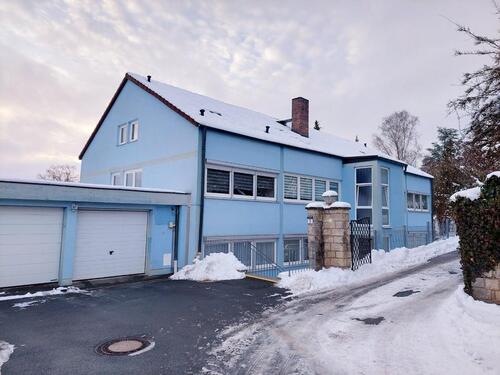 Foto - Eigentumswohnung, Dachgeschoss - 140.000,00&nbsp;EUR Kaufpreis, ca.&nbsp; 78,00&nbsp;m&sup2;