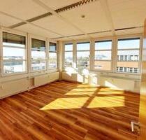 Toprenovierte Bürofläche über den Dächern in Mahlsdorf!* - Berlin Treptow-Köpenick