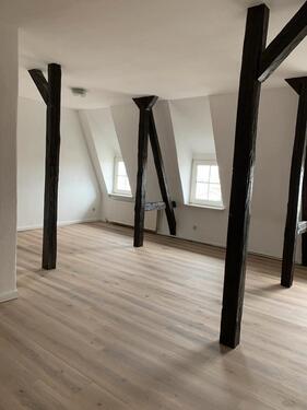 Foto - 2 Zimmer Dachgeschoss Wohnung Altbau, St Lorenz Nord