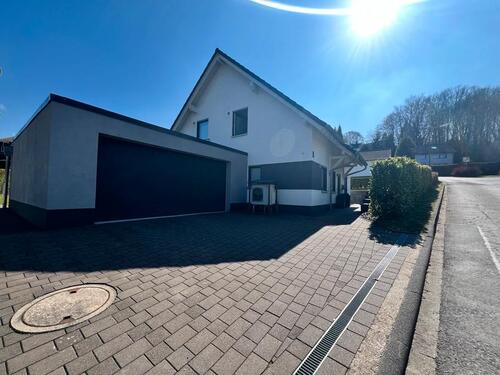 Foto - Provisionsfreies, modernes Haus nahe Köln