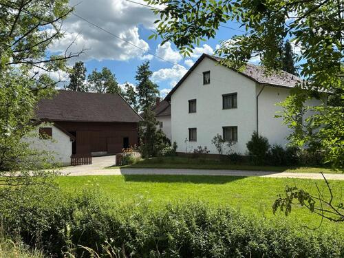 Foto - Idyllische Hofstelle am Kollbach im Herzen von Malgersdorf