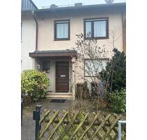 Charmantes Reihenmittelhaus, Sonnenlage, Langenhain - Hofheim am Taunus