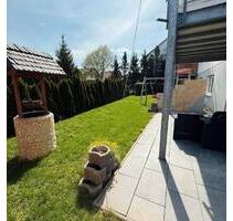 Sonnige 3,5 Zimmer Wohnung mit Gartenanteil - Neuhausen ob Eck