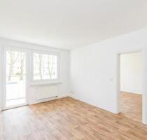 Modernes Bad Balkon - 269,00&nbsp;EUR Kaltmiete, ca.&nbsp; 49,31&nbsp;m&sup2; in Chemnitz (PLZ: 09127) Adelsberg