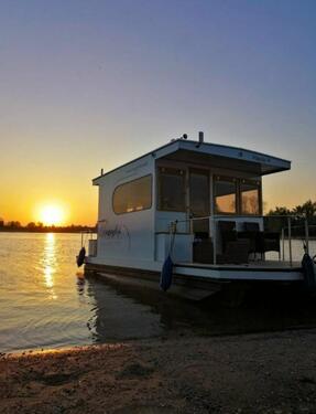 Foto - Hausboot - Urlaub oder Wochenende mal anders einfach nur schön