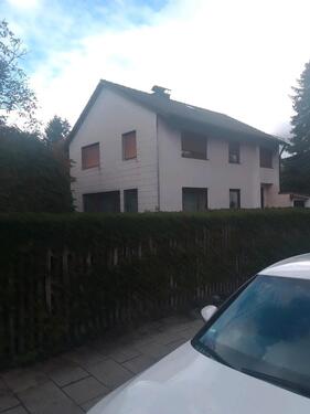 Foto - PLANEGG: Grundstück m. Altbestand in exklusiver zentraler Lage