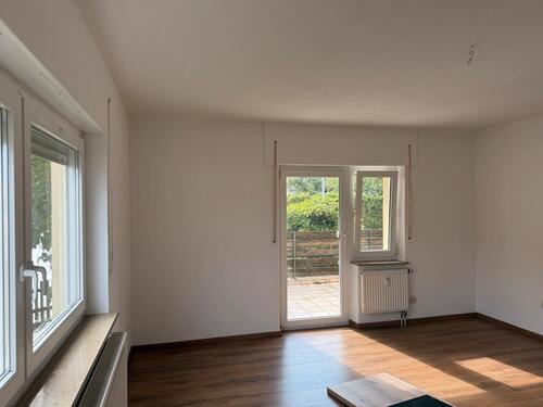 Foto - Attraktive Erdgeschosswohnung mit Garten und Terasse in Bechhofen