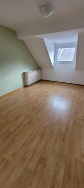 Foto - 2 Zimmer Dachgeschoss Wohnung - 520,00 EUR Kaltmiete,