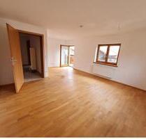 2,5-Zimmerwohnung mit Balkon und Einbauküche - Sauerlach