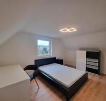 Möbliertes WG-Zimmer nähe Backnang Burgstetten 300 m S-Bahn