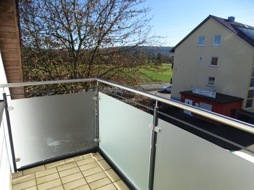 Foto - 3-Zimmerwohnung*DG*Balkon*Tageslicht-Bad*Niederlauer