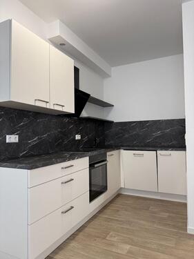 Foto - 2 Zimmer 57 qm + Küche, Bad, Flur, Stellplatz, EG Wohnung