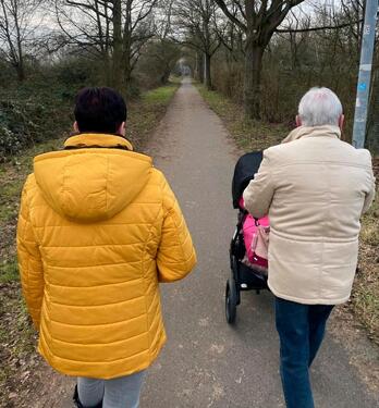 Foto - Großeltern möchten zur Enkelin ziehen!