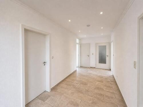 Foto - Ihr neues Zuhause wartet ! - 950,00&nbsp;EUR Kaltmiete, ca.&nbsp; 90,00&nbsp;m&sup2;