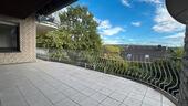 Foto - Helle, großzügige 5-Zi-Maisonette-Wohnung m. Garten u. Balkon
