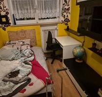 Zimmer zu vermieten - 550,00&nbsp;EUR Kaltmiete, ca.&nbsp; 15,00&nbsp;m&sup2; in München (PLZ: 80939) Schwabing-Freimann