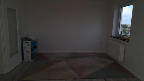 Foto - schicke 2,5- Zimmer Wohnung - 495,00&nbsp;EUR Kaltmiete, ca.&nbsp; 66,00&nbsp;m&sup2;