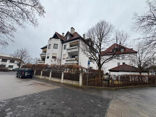 Foto - 4-Zimmer Wohnung zu vermieten - 1.391,00&nbsp;EUR Kaltmiete, ca.&nbsp; 107,00&nbsp;m&sup2;