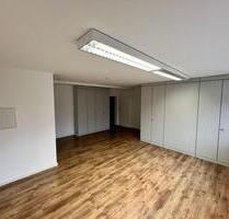 Schöne, helle Gewerbeeinheit in Schwetzingen