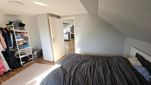Foto - gut isolierte, renovierte Dachgeschosswohnung 50 m2