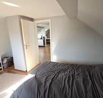 gut isolierte, renovierte Dachgeschosswohnung 50 m2 - Wolfsburg Ehmen