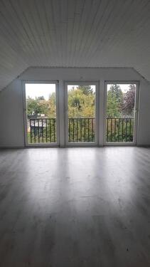 Foto - 2 Zimmer Dachgeschoss Wohnung - 700,00 EUR Kaltmiete,