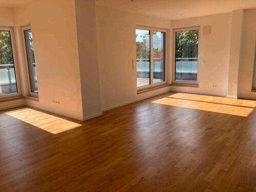 Foto - Exklusive 4-Zimmer-Penthouse-Wohnung mit Dachterrasse