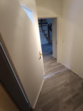 Foto - 2,5 Zimmer Dachgeschosswohnung in Bahnhofsnähe