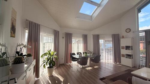 Foto - Provisionsfreie Doppelhaushälfte mit PV‑Anlage &Sauna