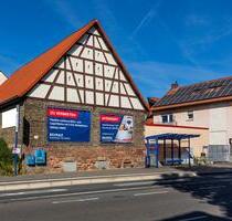Flexibel nutzbare Bürofläche mit 5 Kfz-Stellplätzen in repräsentativer Lage - Bischofsheim